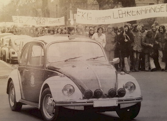 FKG-History: Protestzug gegen Lehrermangel